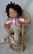 poupée corolle  asiatique 32