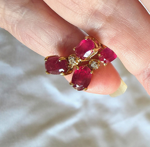 Stunning 18k yellow gold over - stunning,