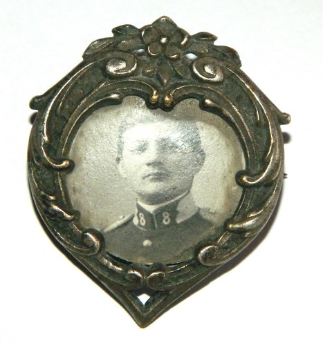 Jolie broche porte photo - broche,