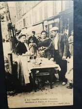 75-PARIS".LES "GAGNE-PETITS" MARCHANDE POMME DE TERRE". Pas d'écriture"Vers1910.