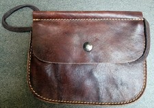 Petite sacoche en cuir