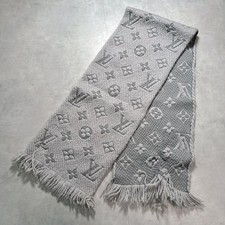 LOUIS VUITTON Écharpe
