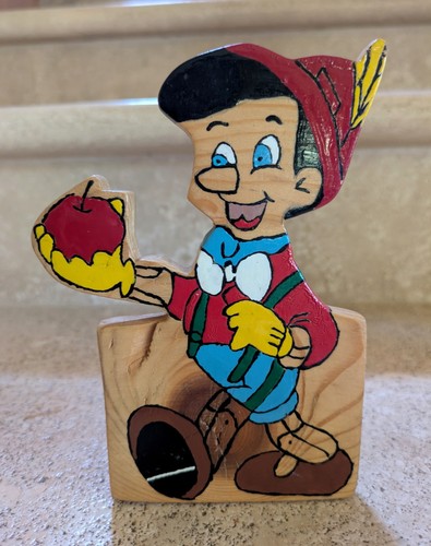 Pinocchio bois porte mine - pinocchio, porte-mine