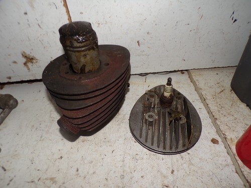Cylindre piston culasse moteur - piston,