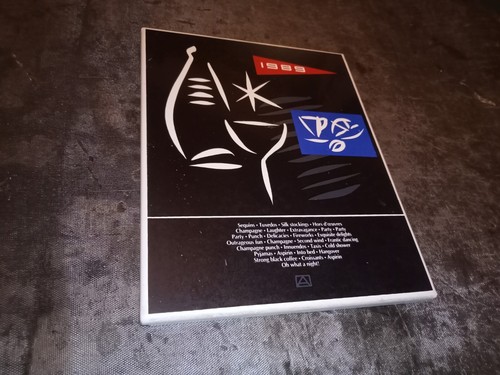 Plaque émaillée 1989 - , chute
