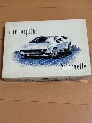 Crown lamborghini - 1/24,