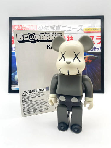 Rbrick kaws 400 2002 - be@rbrick,