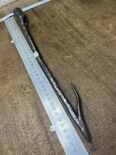 Tire foin outil ancien - outil,
