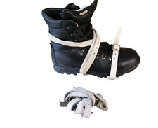 British Army Crampons 5 Spike Vintage Issue Climbing Hiking Expedition PAIR