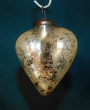 ANCIENNE BOULE DE NOËL EN