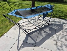 Hamac avec structure pliable -