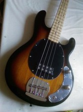 GUITARE BASSE CHAPEL - COULEUR