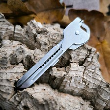 Clé multifonction - Couteau, tournevis, décapsuleur - Camping Rando Survie