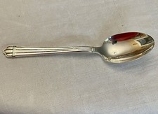 CUILLERE DE TABLE EN METAL