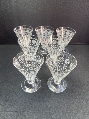 Verres vin baccarat - à, forme