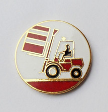 Pin's  chariot élévateur