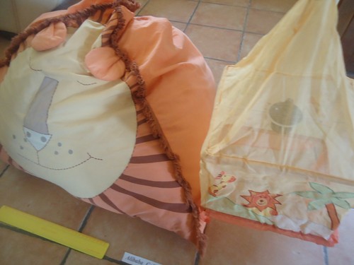 Lot pouf lustre enfant - pouf, +