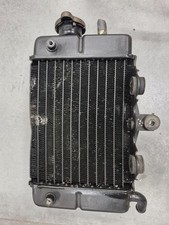 Radiateur droit / Right side