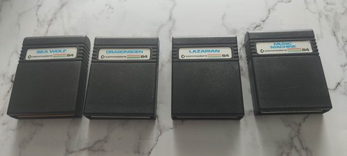 Commodore lot cartouches - lot,