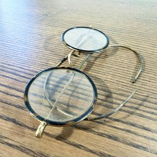 Lunettes anciennes rondes à