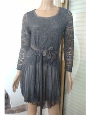 ROBE DENTELLE GRISE ORIGINALE + CEINTURE NEUVE T 36/40/42