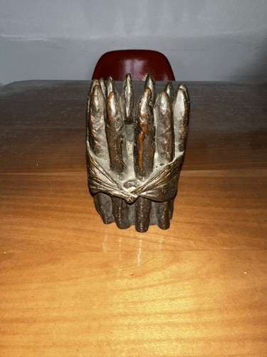 Sculpture bronze - sculpture,