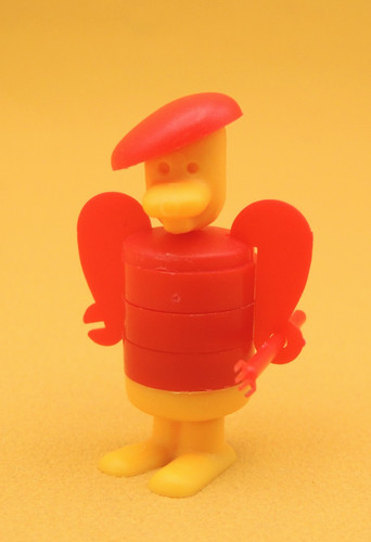 Kinder surprise figurine - kinder,
