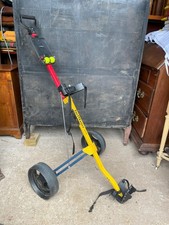 Chariot de golf TURF MASTER en bon état. Pas lourd et vraiment pratique