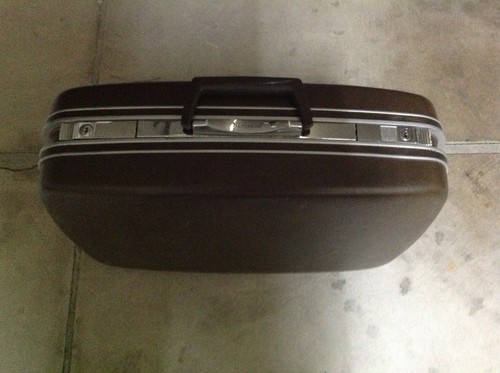 Samsonite suitcase 2 - samsonite, suitcase,