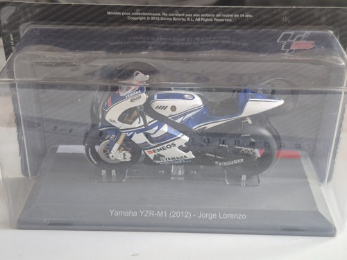 Moto miniature yamaha yzr - moto,