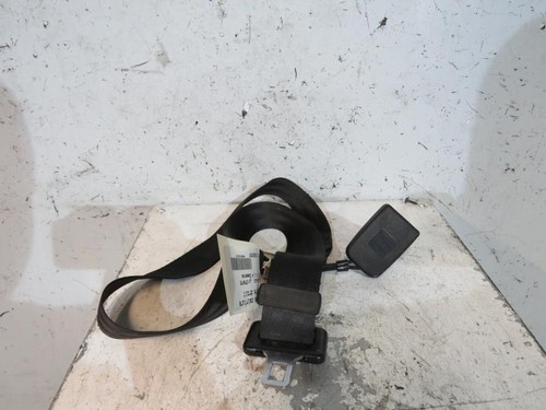 Attache ceinture arriere - , droit