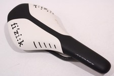 Fi'Zi K Antares R1 Saddle Carbon Braided