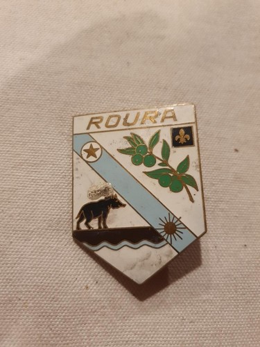 Ancien insigne émaillé roura - ancien,