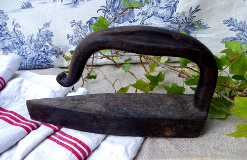 Ancien fer repasser - ancien,