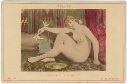 Cabinet rehaussé circa - , 1875