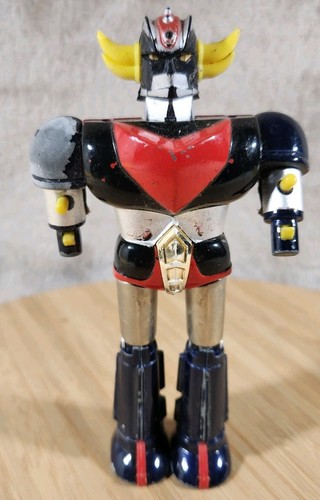 Goldorak grendizer robot en - robot,