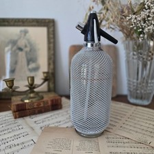 Antique Seltz Water Wire Mesh Siphon - Metal Bistro Mesh - 35cm Vintage Decor