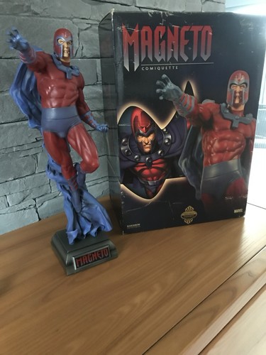 Magneto sideshow exclusive - magneto,
