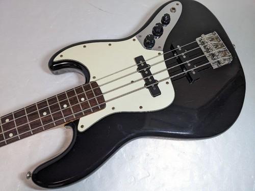 Numéro série squier - numéro,