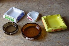 Cendriers publicitaires de