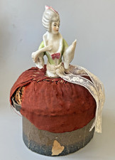 Demi-figurine Marquise en Porcelaine Boîte en carton Ancienne