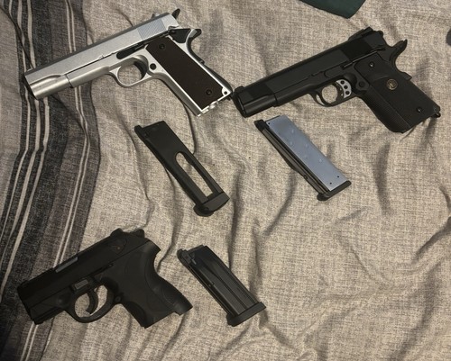 Colt 1911 gas airsoft pistols - colt,