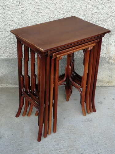 Nesting table tables - table, 4
