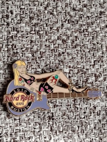 Pin girl hard rock - pin,