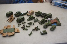 large lot of small Majorette cars and figurine + micro machine army
