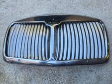 pieces anciennes pour voitures