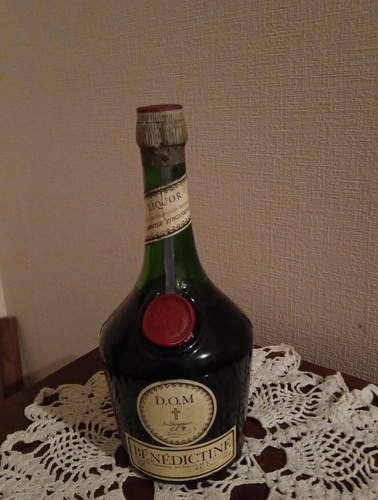 Dom benedictine - dom,