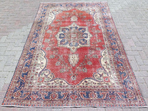 Tapis turc fait - ,