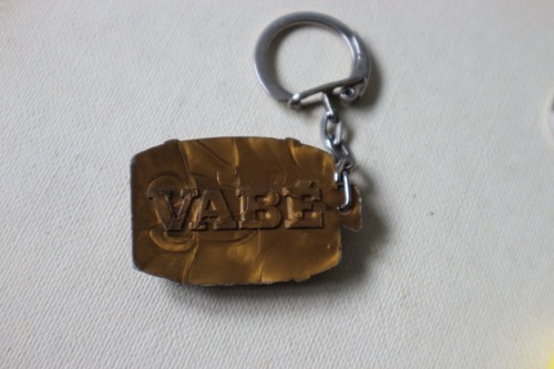 Ancien porte cle publicitaire - cle,