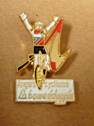 Pin pins badge - pin's, velo